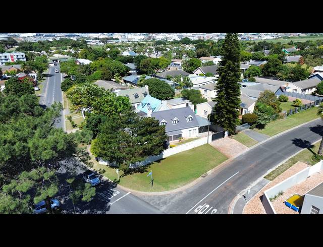 3 BEDROOM FREEHOLD FOR SALE IN TABLE VIEW